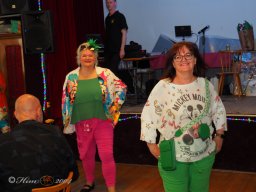 Künstler helfen Kinder - Mit Musik zur Menschlichkeit